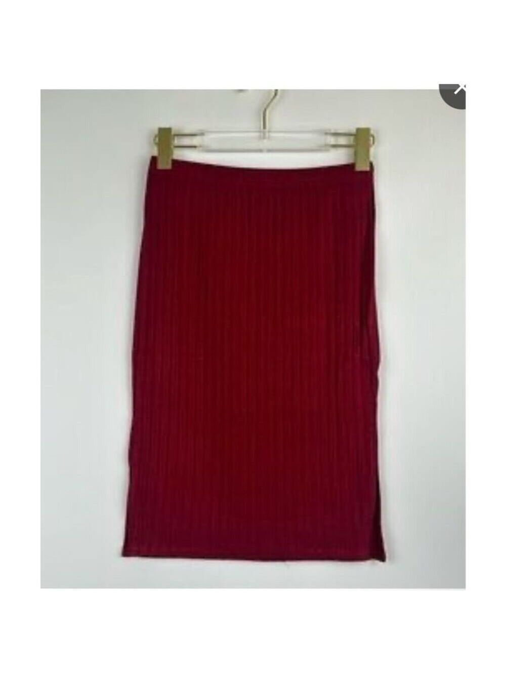 NWOT After Market Burgundy Ribbed Pencil Skirt - Picture 2 of 3
